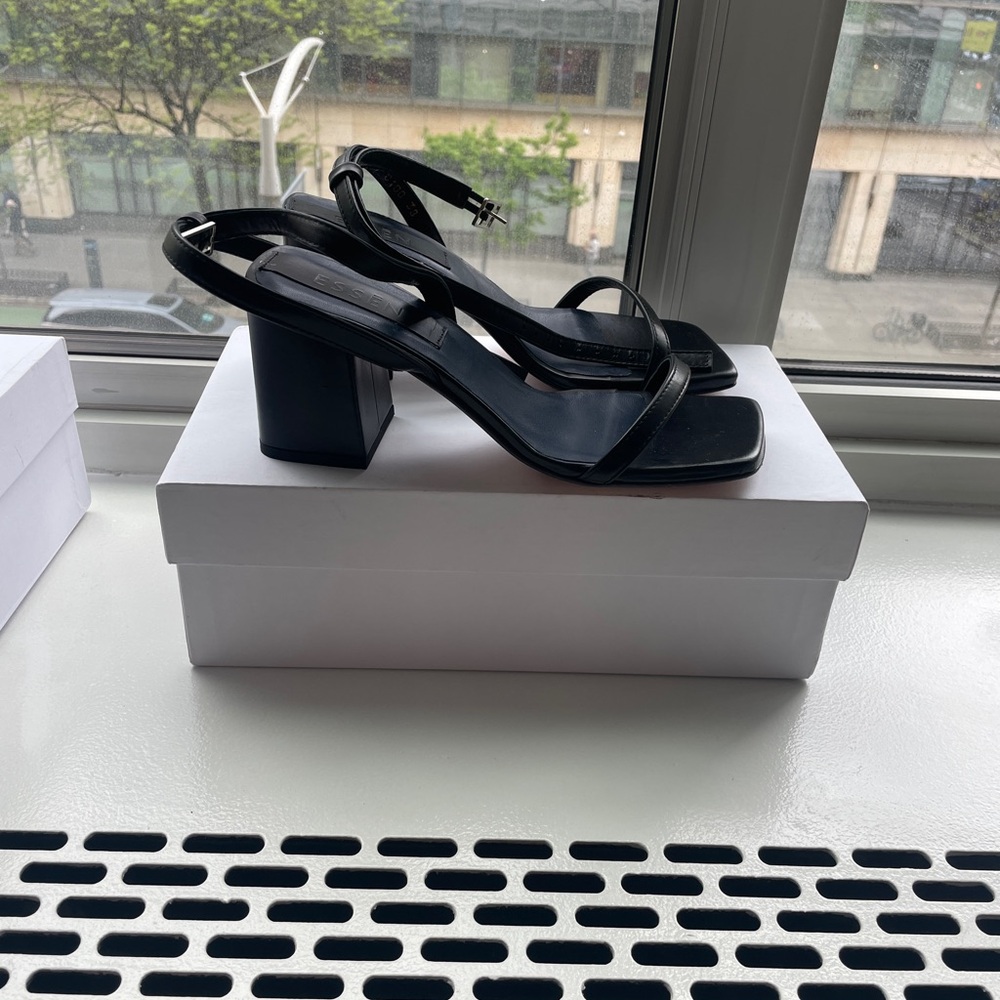 Essen The Label - Block Heels - The Elevated Esse… - image 3